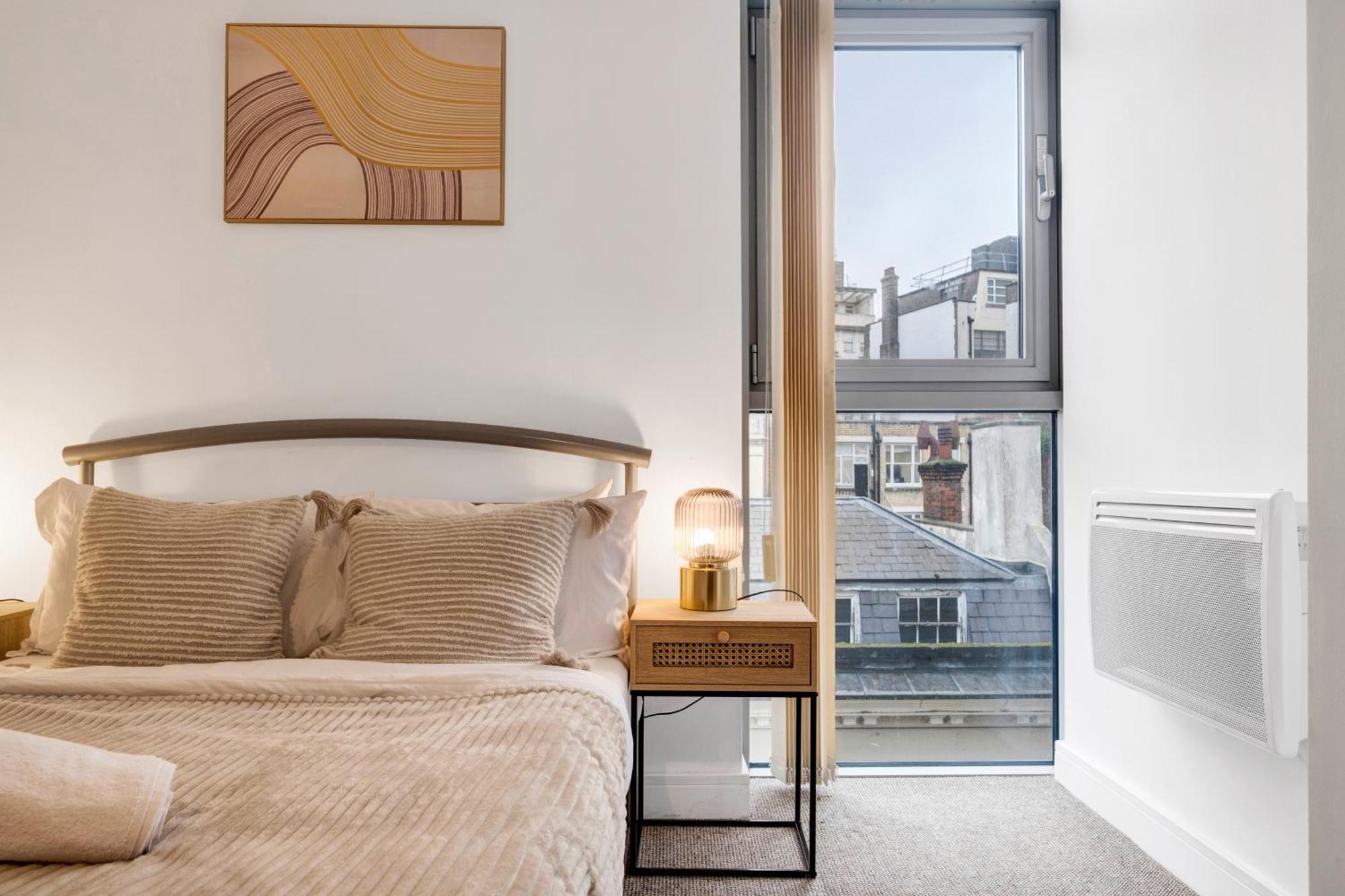 Ultra Stylish 2 Bedroom Apt Centrally Located Birmingham Bagian luar foto