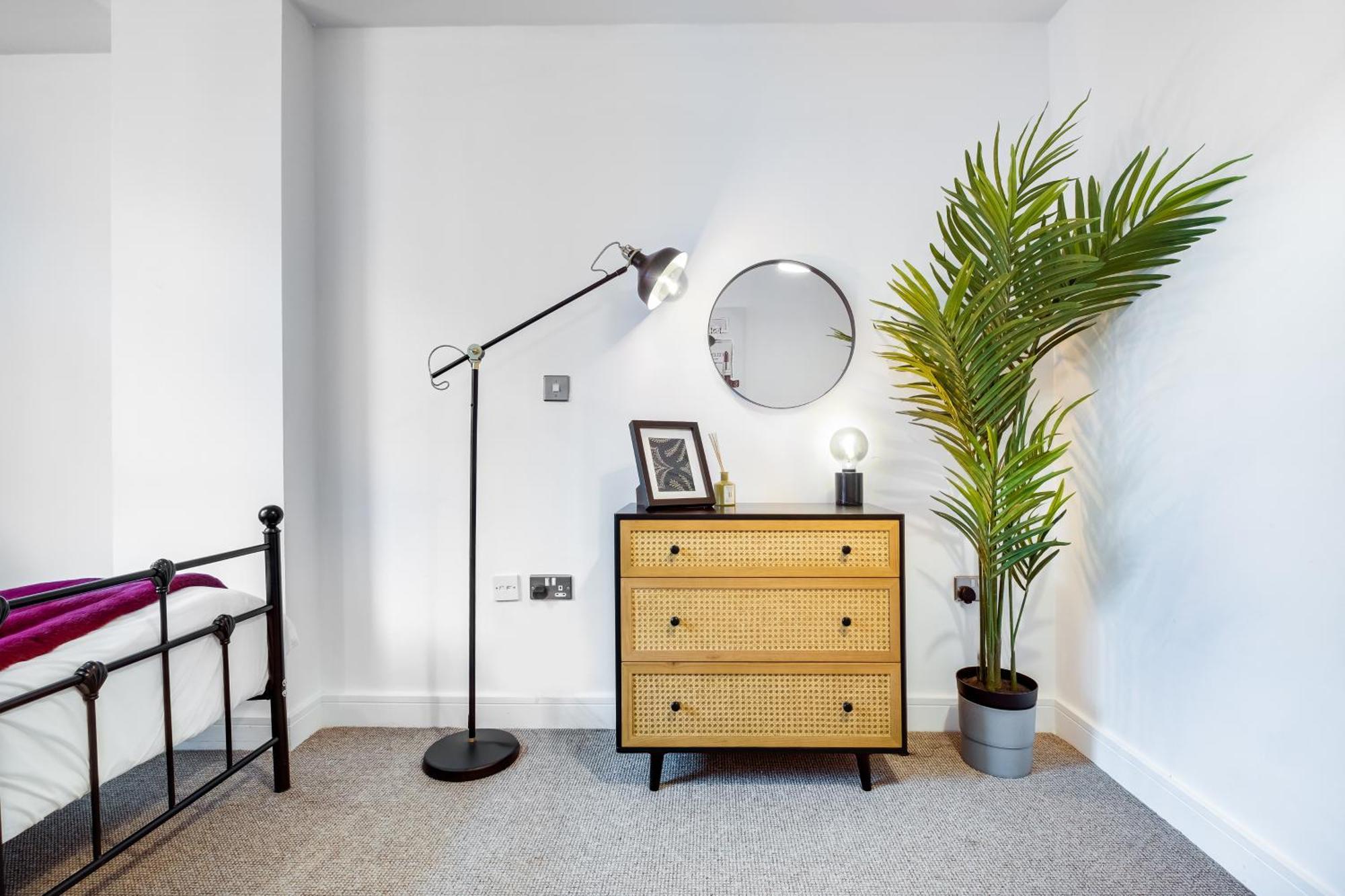 Ultra Stylish 2 Bedroom Apt Centrally Located Birmingham Bagian luar foto