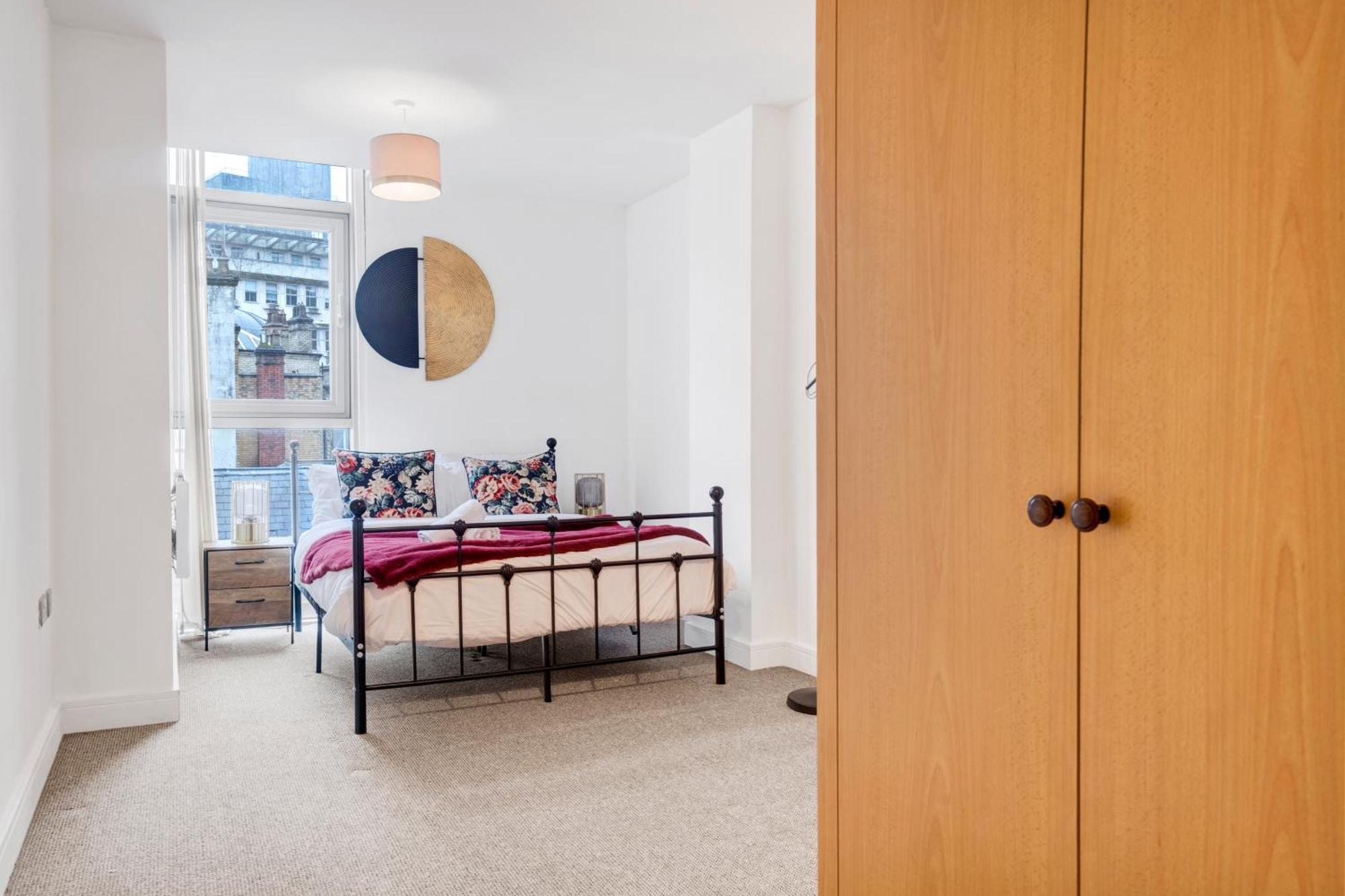 Ultra Stylish 2 Bedroom Apt Centrally Located Birmingham Bagian luar foto